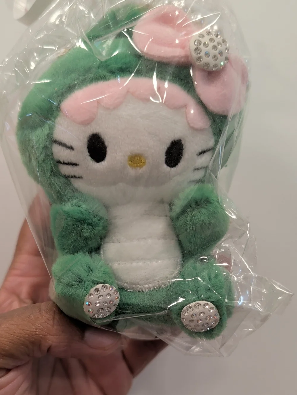 Plush Green Kitty as Dino Bag Charm